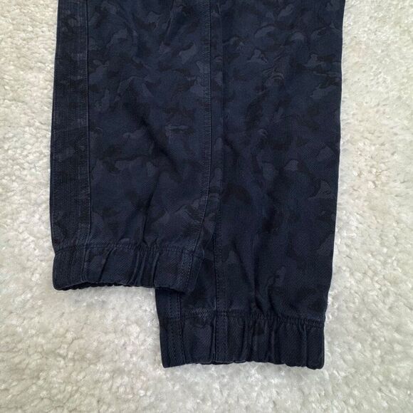 Athleta Farallon Jogger Navy Blue Camo 8 Petite - Picture 7 of 10